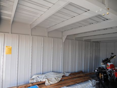 スチール製の倉庫内装工事 コスギの日記